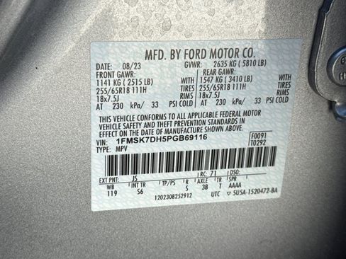 Used 2023 Ford Explorer XLT w/ Equipment Group 202A image 22