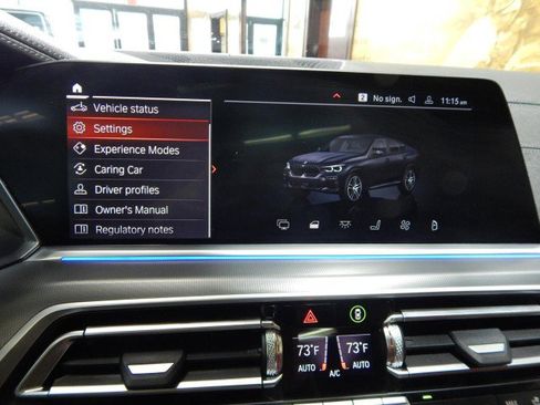 Used 2022 BMW X6 xDrive40i w/ Executive Package image 18