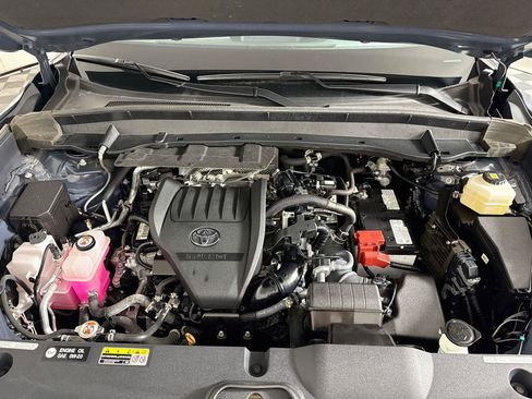Certified 2024 Toyota Grand Highlander AWD image 31
