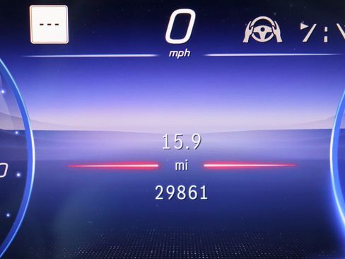 Used 2023 Mercedes-Benz EQS 450+ 4MATIC SUV w/ Pinnacle Trim Package image 26