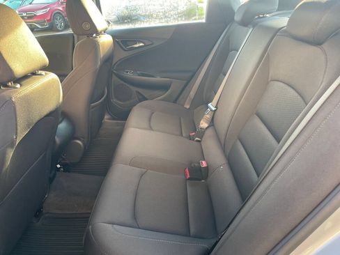 Used 2024 Chevrolet Malibu RS FWD image 20