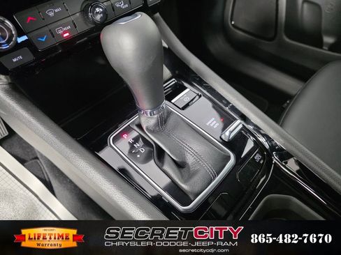 New 2026 Jeep Compass Latitude image 25