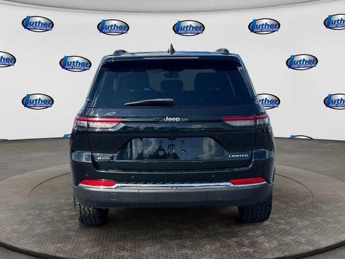 Used 2023 Jeep Grand Cherokee Limited AWD/4WD image 4