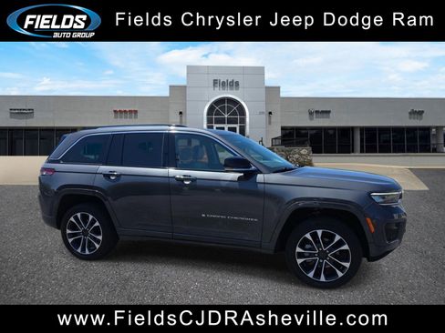 Used 2022 Jeep Grand Cherokee Overland w/ Luxury Tech Group IV image 1