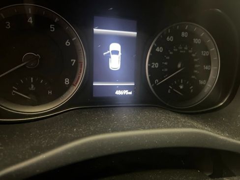 Used 2022 Hyundai Kona SE FWD image 4