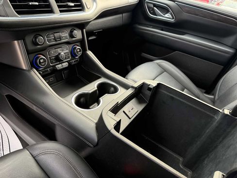 Used 2022 Chevrolet Tahoe Z71 w/ Luxury Package image 21