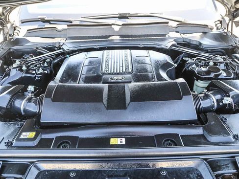 Used 2018 Land Rover Range Rover Sport Supercharged AWD/4WD image 26