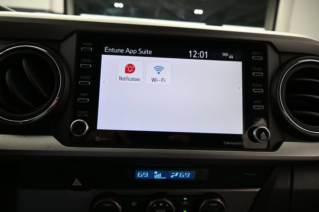 Used 2022 Toyota Tacoma SR5 w/ Technology Package RWD image 23