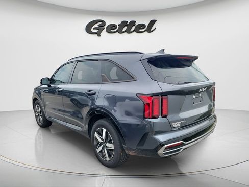 Used 2023 Kia Sorento S w/ Panoramic Sunroof Package FWD image 5