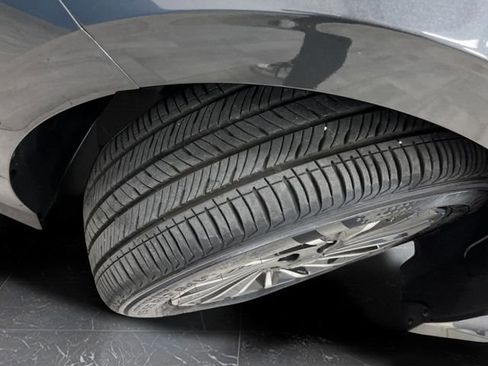 Used 2024 Hyundai Sonata Limited image 36