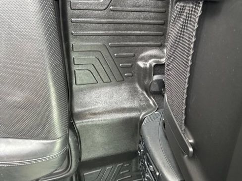 Used 2020 Dodge Durango R/T w/ Blacktop Package image 28