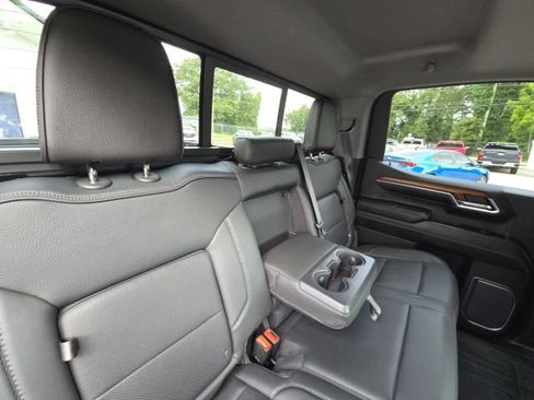 Used 2022 GMC Sierra 1500 Denali w/ Denali Reserve Package AWD/4WD image 16