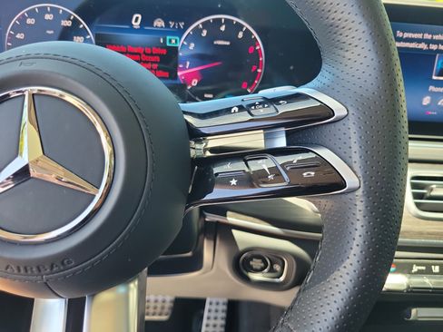 Certified 2026 Mercedes-Benz GLS 450 4MATIC image 26