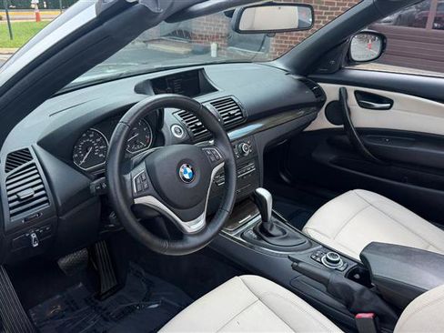 Used 2013 BMW 128i Convertible RWD image 14