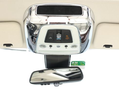 Used 2017 Rolls-Royce Ghost RWD image 56