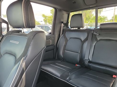 Used 2024 RAM 1500 Laramie AWD/4WD image 20