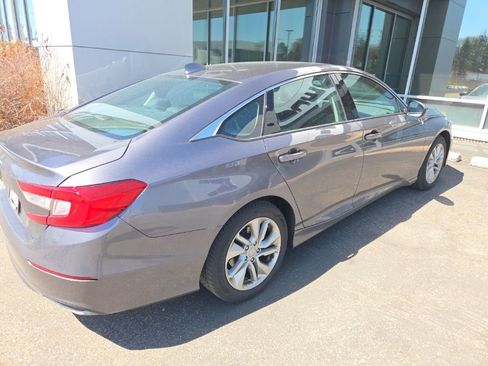 Used 2020 Honda Accord LX image 3