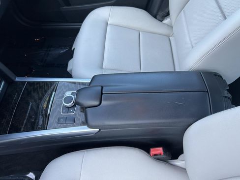 Used 2016 Mercedes-Benz E 350 4MATIC Sedan w/ Premium Package image 20