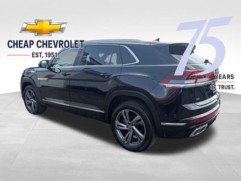 Used 2024 Volkswagen Atlas Cross Sport SEL R-Line AWD/4WD image 3