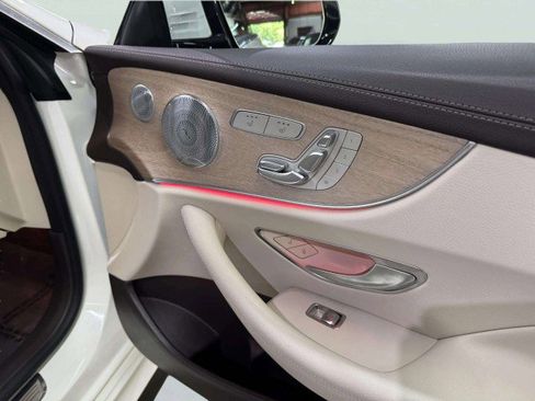 Used 2018 Mercedes-Benz E 400 Coupe image 31