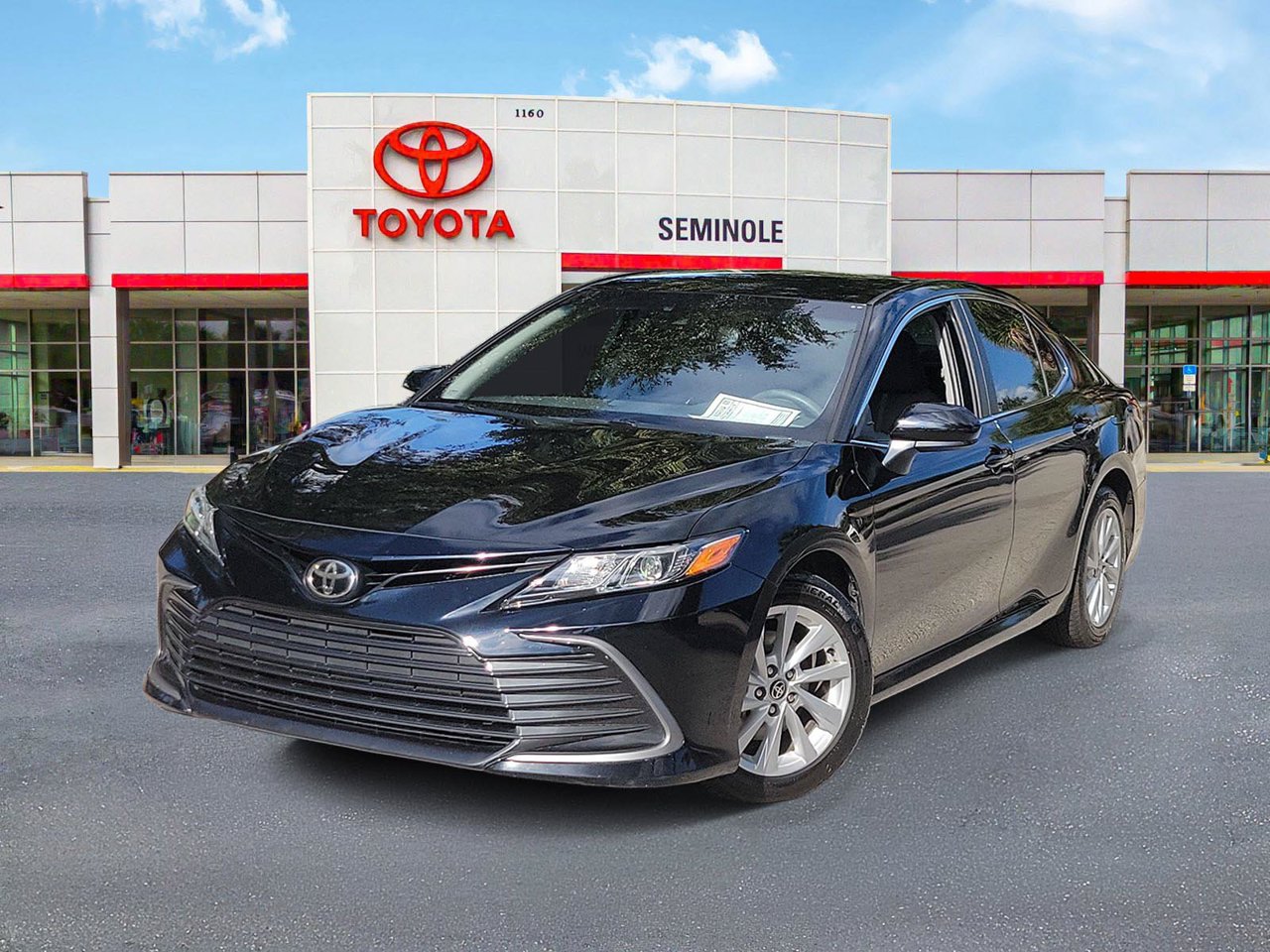 Used 2021 Toyota Camry LE FWD 360° Tour