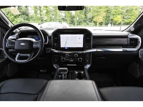 Used 2025 Ford F150 Lariat AWD/4WD image 7
