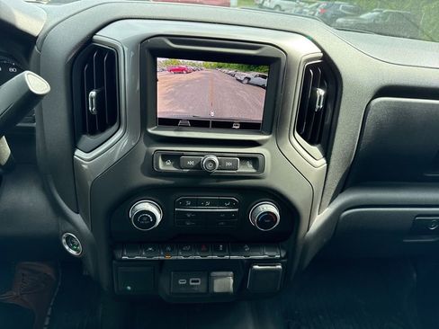 Used 2024 Chevrolet Silverado 1500 Custom Trail Boss w/ Realtree Special Edition image 15