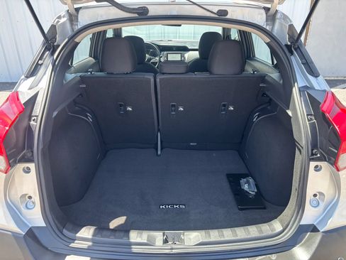 Used 2020 Nissan Kicks S FWD image 55