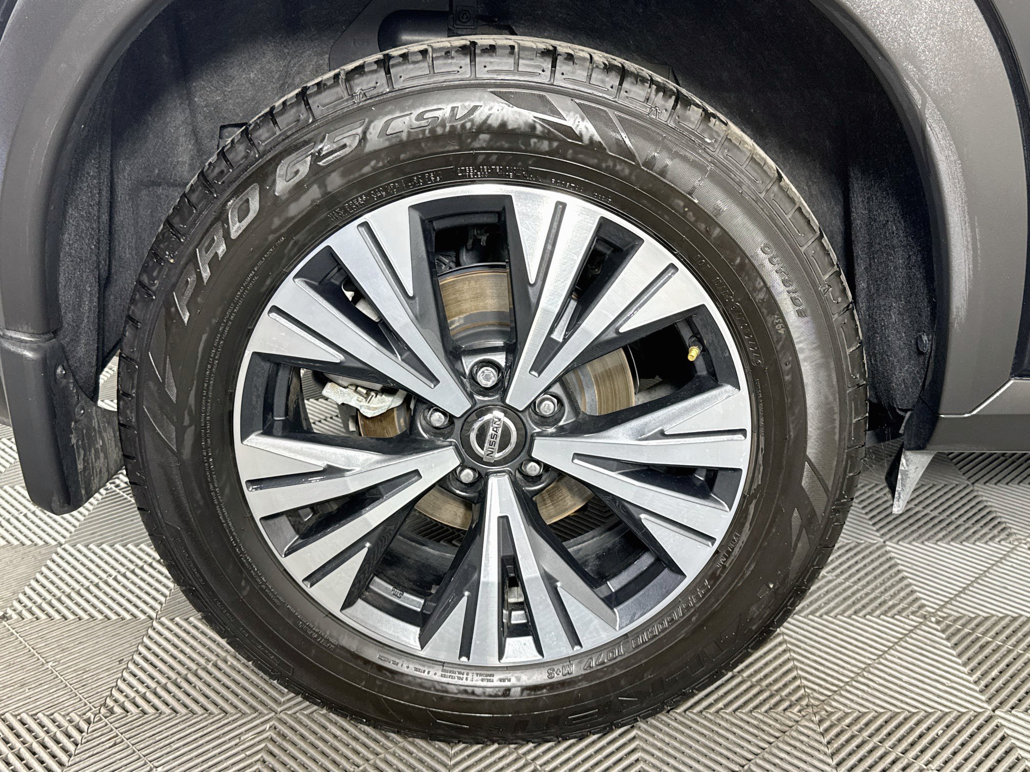 Used 2021 Nissan Rogue SV FWD image 55