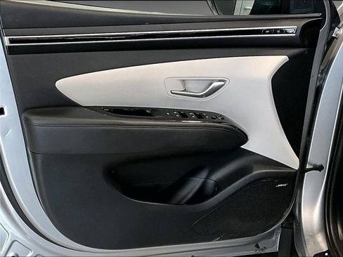 Used 2023 Hyundai Tucson Limited w/ Cargo Package image 10