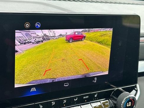 Used 2025 Chevrolet Colorado Z71 image 29