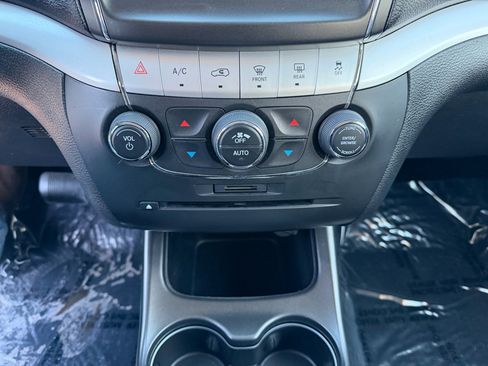 Used 2019 Dodge Journey GT image 15