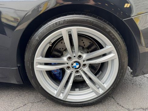 Used 2018 BMW M4 Convertible RWD image 43