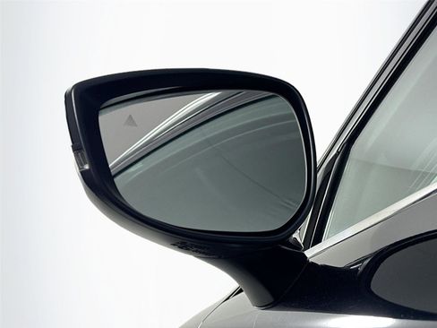 Certified 2023 MAZDA CX-30 AWD 2.5 S w/ Premium Package image 5