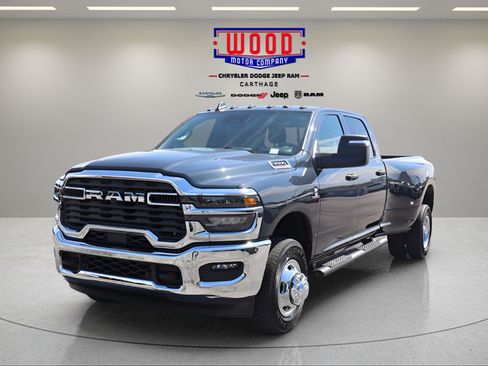 New 2026 RAM 3500 Tradesman AWD/4WD image 8