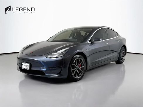 Used 2018 Tesla Model 3 Long Range RWD image 1