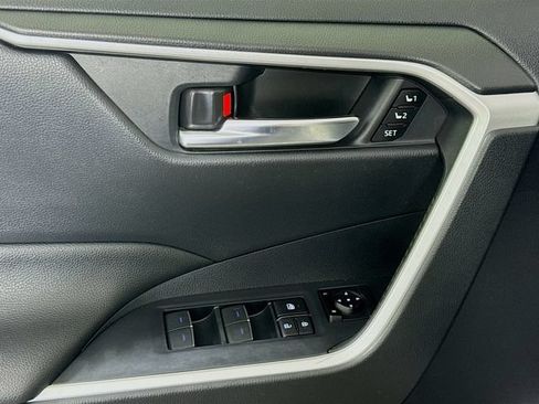 Certified 2022 Toyota RAV4 XLE Premium AWD/4WD image 14