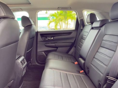 Used 2025 Honda CR-V EX-L image 17