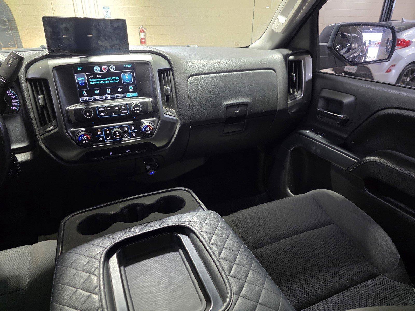 Used 2015 Chevrolet Silverado 1500 LT w/ LT Convenience Package RWD image 13
