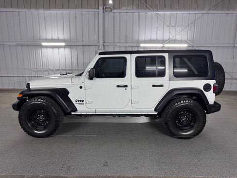 Used 2021 Jeep Wrangler Unlimited Sport AWD/4WD image 20