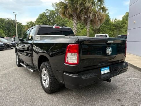 Used 2019 RAM 1500 Big Horn AWD/4WD image 3