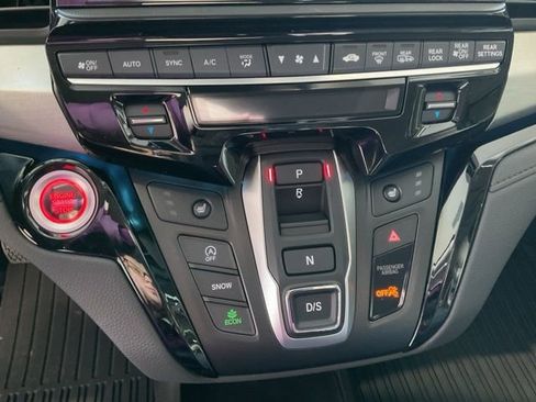 New 2026 Honda Odyssey Touring image 16
