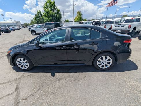Used 2026 Toyota Corolla LE FWD image 10