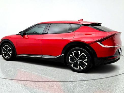 Used 2022 Kia EV6 Wind RWD image 7