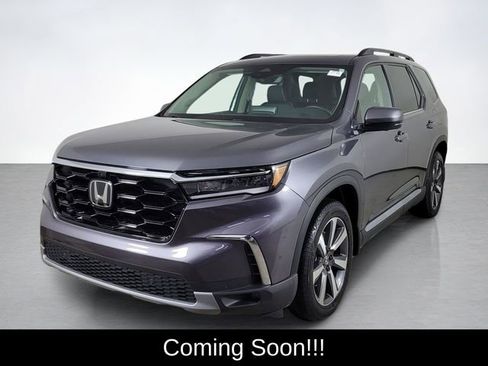 Used 2025 Honda Pilot Elite image 7