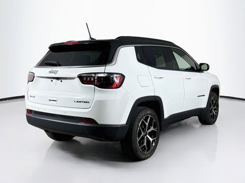 Used 2025 Jeep Compass Limited AWD/4WD image 31