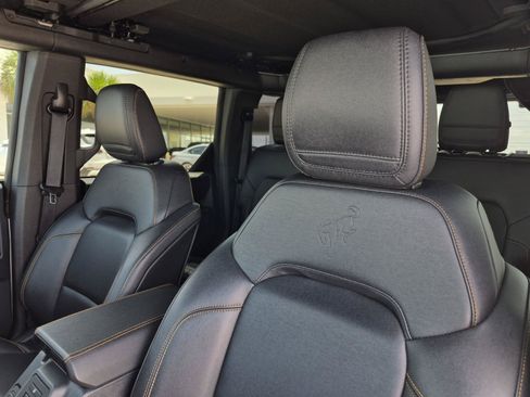 Used 2024 Ford Bronco Badlands AWD/4WD image 15