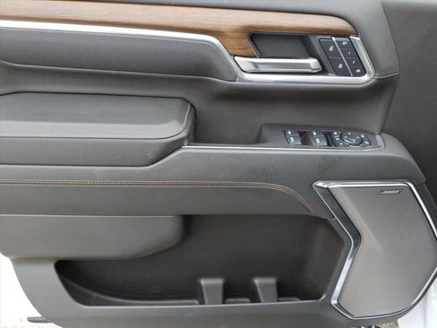 Used 2025 Chevrolet Silverado 2500 High Country w/ Z71 Off-Road Package image 14