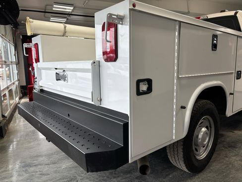 Used 2022 Ford F250 XL image 14