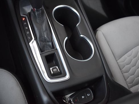 Used 2021 Chevrolet Equinox LS w/ LS Convenience Package FWD image 10